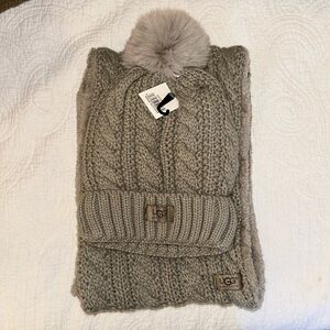 Ugg Australia Knit Hat and Scarf Set
